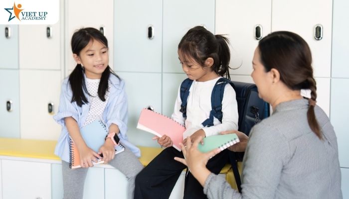 Con thường xuyên quên đồ dùng học tập