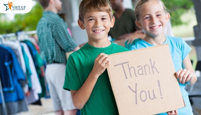 Dễ xây dựng mối quan hệ tích cực với bạn bè và thầy cô