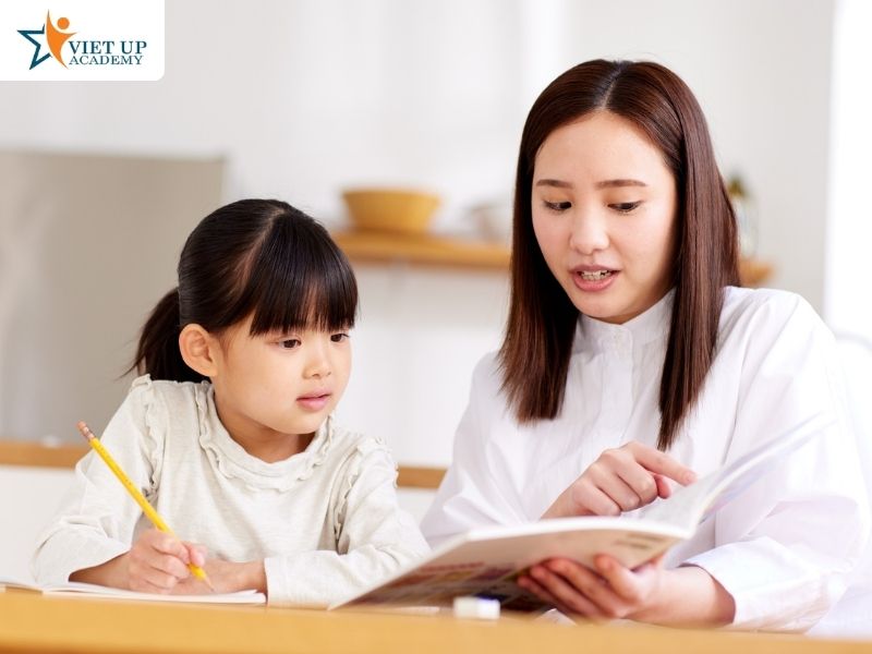 Dạy con thói quen đọc sách 