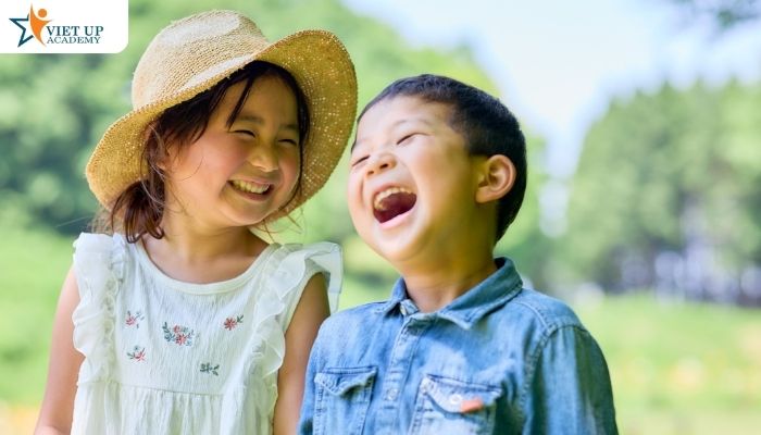 Trẻ mạnh dạn nói lên cảm xúc và quan điểm của bản thân.